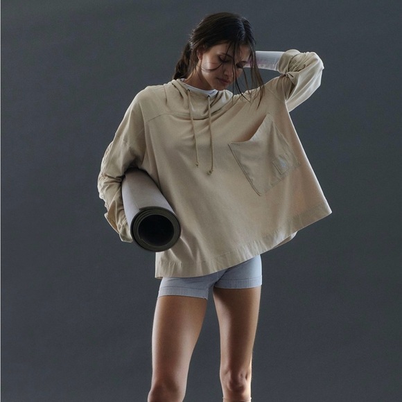 NWOT FP Movement by Free People Hot Shot Hooded Layer - Picture 5 of 7